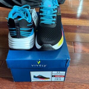 Women's Athletic Shoes - Black and Blue